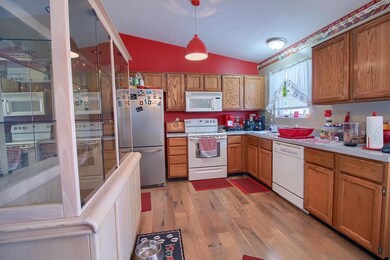 1268 Treehaven Ln, Columbus, OH 43204 - photo 5