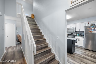 9 Meadowpond Dr, Perrysburg, OH 43551 - photo 6