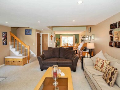 320 Westmoreland St unit B2, Narragansett, RI 02882 - photo 3