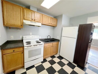 2304 Madre Place, Greensboro, NC 27406 - photo 7