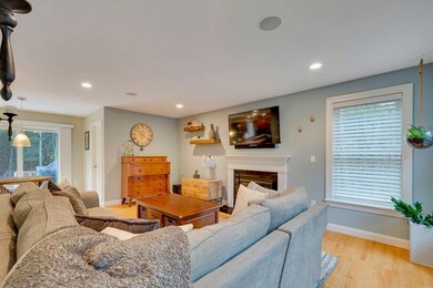 193 Gilbert St, Mansfield, MA 02048 - photo 4