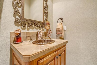 2208 Farrington Ln, Hurst, TX 76054 - photo 7