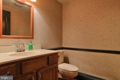 1004 E Walnut St, Palmyra, PA 17078 - photo 7