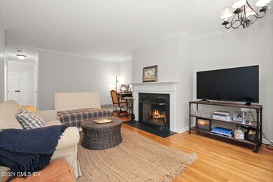 17 Le Grande Ave unit 9, Greenwich, CT 06830 - photo 4