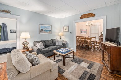 706 W Loomis St, Ludington, MI 49431 - photo 6