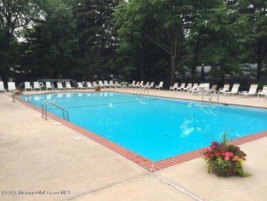 19 Snowberry Ct unit 299, Red Bank, NJ 07701 - photo 4