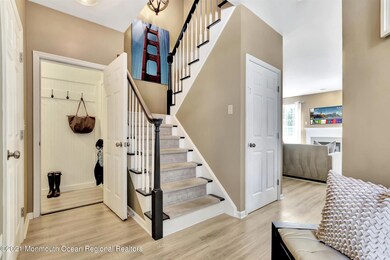 10 Thoreau Ct, East Windsor, NJ 08520 - photo 3