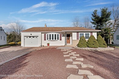 117 Edgewater Ct, Toms River, NJ 08757 - photo 2