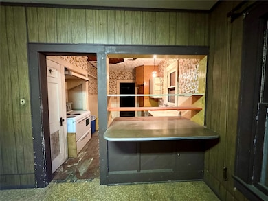 807 N Marable St, West, TX 76691 - photo 6