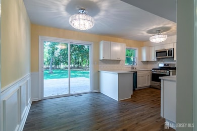 199 Berger St, Somerset, NJ 08873 - photo 4