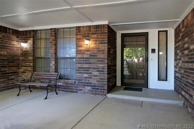Look at all of this front entry space.  Plenty of
