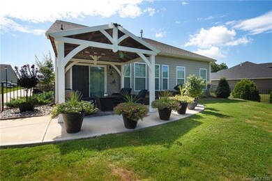 205 Hunters Hill Dr, Statesville, NC 28677 - photo 3