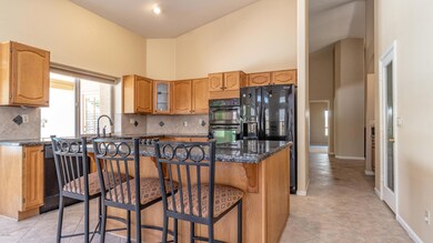 3360 S Oleander Dr-7