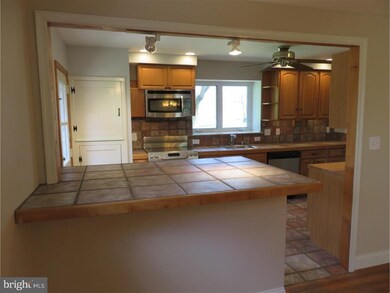 2034 Old Gulph Rd, Villanova, PA 19085 - photo 5