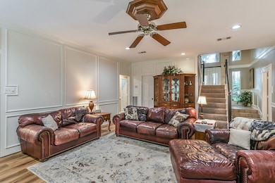 Bright and open living room your family and friends will enjoy the relaxed spacious atmosphere.