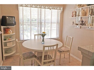 166 Kingswood Ct, Glen Mills, PA 19342 - photo 6