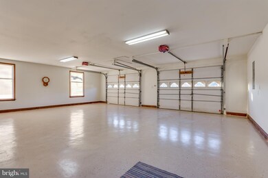 1485 Greensburg Rd, Martinsburg, WV 25404 - photo 5