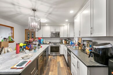 84 North St, Leominster, MA 01453 - photo 3