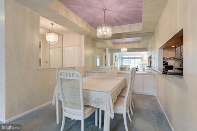 9219 Groffs Mill Dr unit 9219, Owings Mills, MD 21117 - photo 5