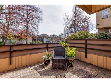 970 Lincoln St unit 15, Eugene, OR 97401 - photo 6