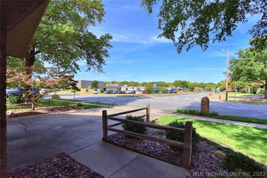 View of Peters Elementary from driveway