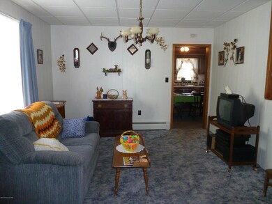 132 Lauderburn Ave, Weatherly, PA 18255 - photo 7