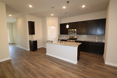 1208 Filly Creek Dr, Alvin, TX 77511 - photo 3