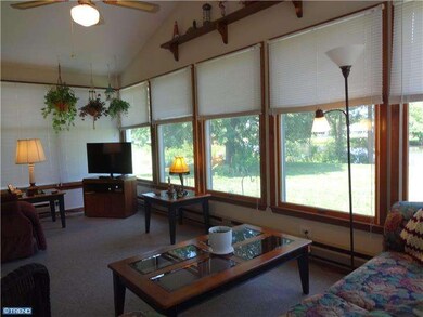 18 Thornbury Place, Southampton, NJ 08088 - photo 2