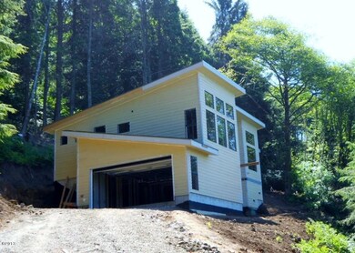 182 Sea Crest Dr, Otter Rock, OR 97369 - photo 3