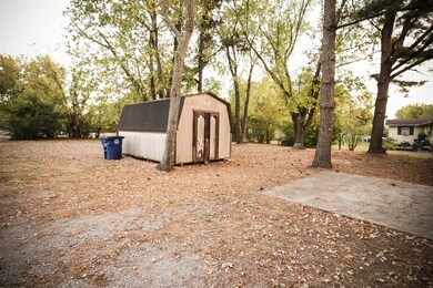 608 Shoma Dr, Shelbyville, TN 37160 - photo 5