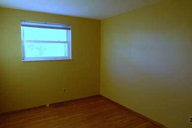 3768 Ardath Rd, Columbus, OH 43228 - photo 6