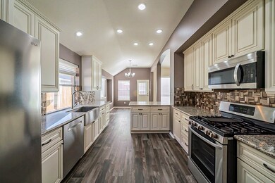 17807 Fairgrove Park Dr, Houston, TX 77095 - photo 7