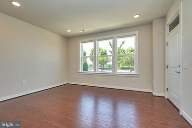 13386 Arrowbrook Centre Dr unit 53, Herndon, VA 20171 - photo 5