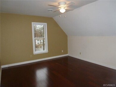 Master Suite with laminate Flooring, Walk in Close