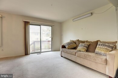 14818 Belle Ami Dr, Laurel, MD 20707 - photo 5