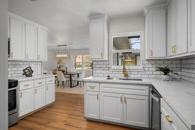 803 Judiway St, Houston, TX 77018 - photo 3