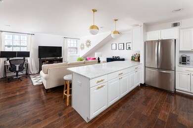 27 Bowdoin St unit 5C/D, Boston, MA 02114 - photo 3