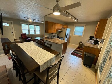 Dining Room & Kitchen