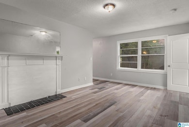 6721 Grasselli Rd, Fairfield, AL 35064 - photo 3