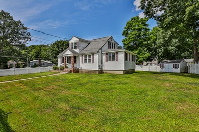 5 Williams St, Salem, NH 03079 - photo 2