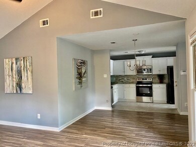 4633 Pine Needle Ct, Fayetteville, NC 28314 - photo 5