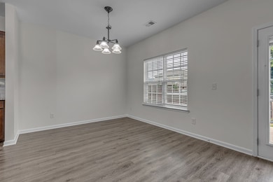 1039 Hemlock Dr, Spring Hill, TN 37174 - photo 7