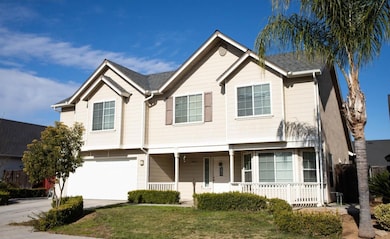 4712 W Celeste Ave, Fresno, CA 93722 - photo 2