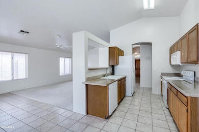 894 S Port Dr, Gilbert, AZ 85233 - photo 6