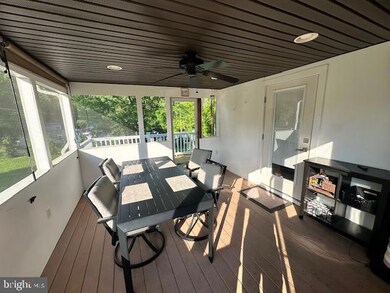 615 Knoll Ave, Langhorne, PA 19047 - photo 6