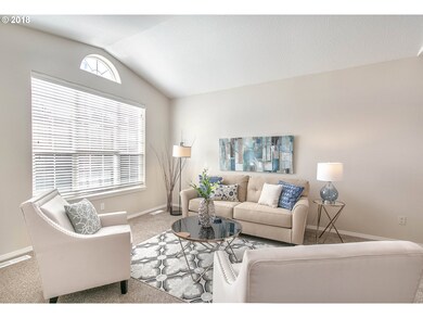 15337 SE Thornbridge Dr, Clackamas, OR 97015 - photo 3