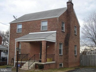 5901 Chillumgate Rd, Hyattsville, MD 20782 - photo 5