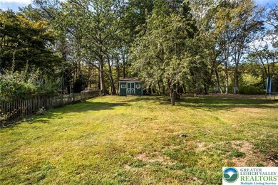 218 Lehigh St, Walnutport, PA 18088 - photo 5