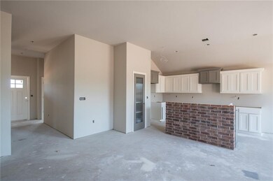 1909 Shadow Wood, Shawnee, OK 74804 - photo 4