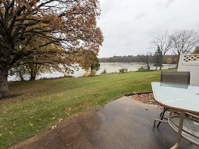 1932 Wilby Rd, Albert Lea, MN 56007 - photo 3